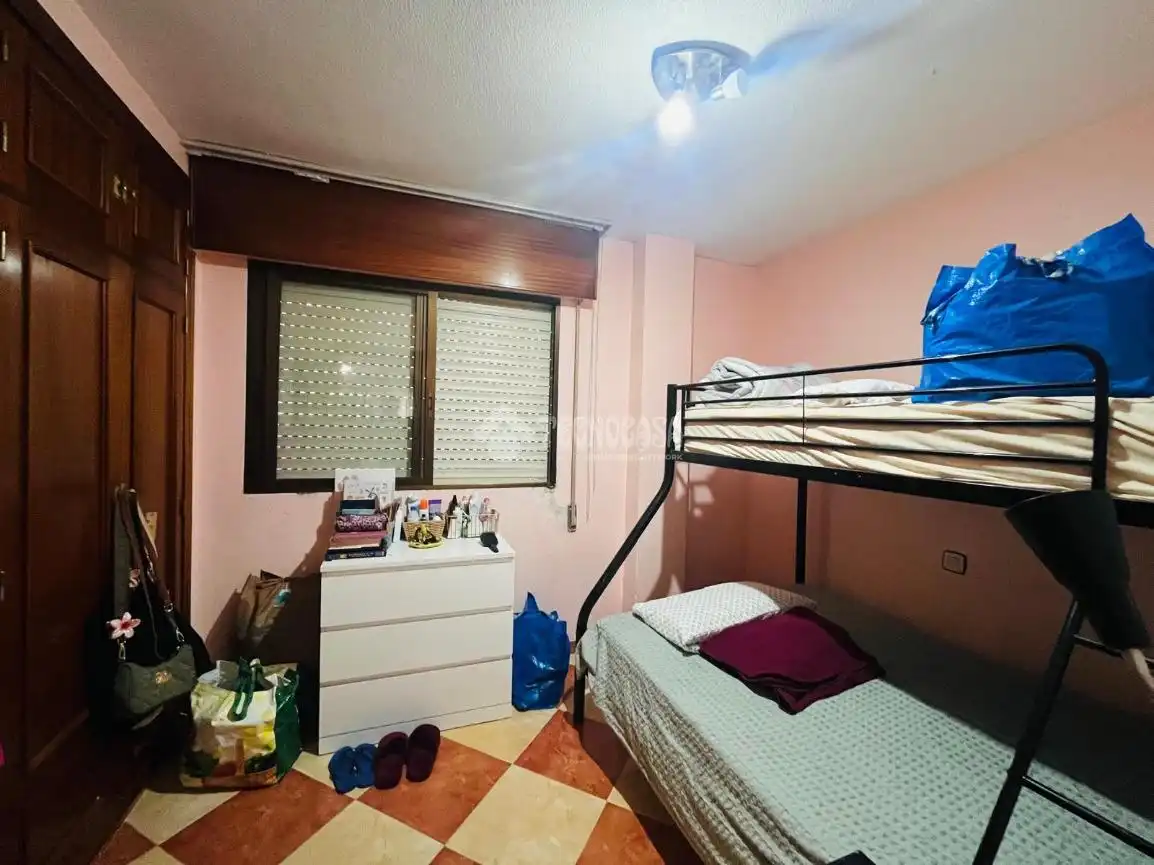 Schlafzimmer von Wohnung zum Verkauf in Villa de Vallecas