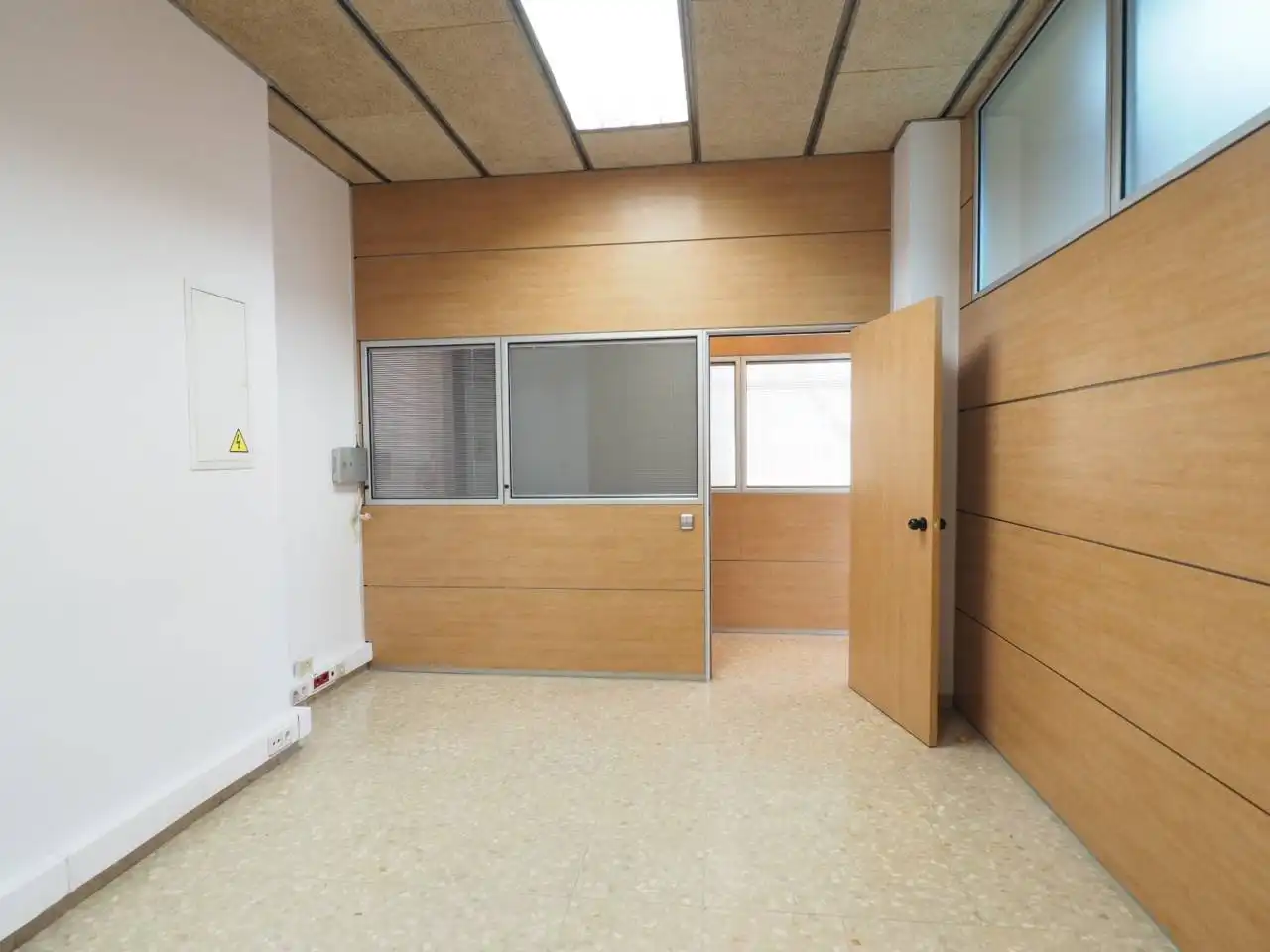 Business premises for sale in Calle de les Corts, imagen 6