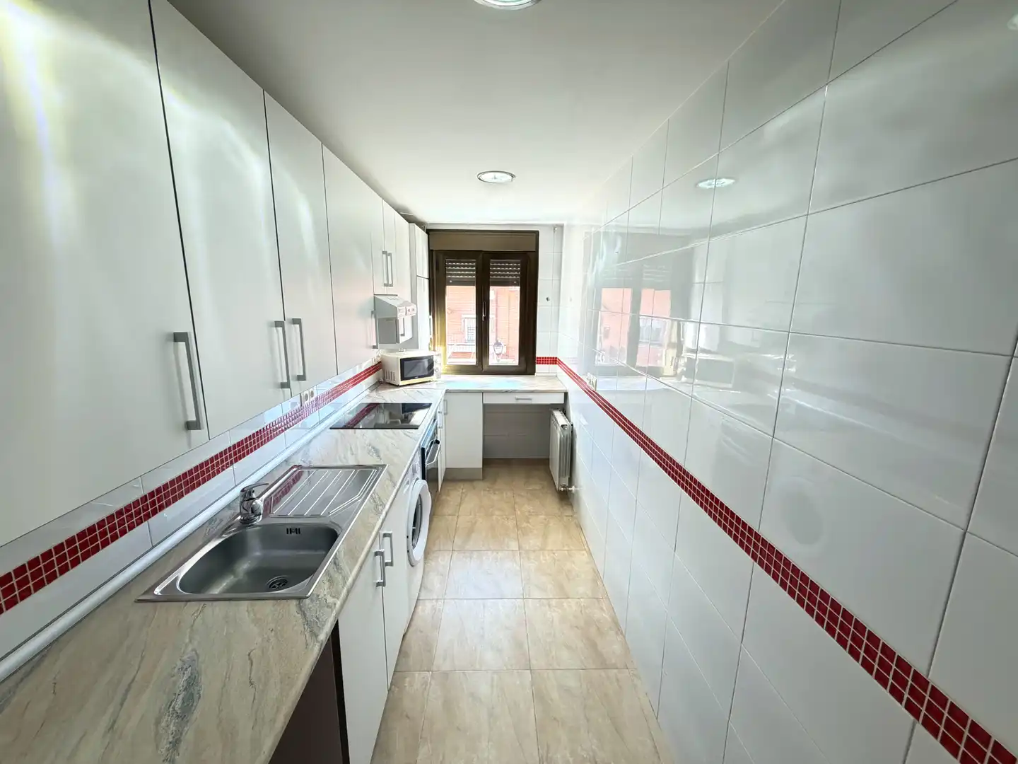 Cocina de Piso en venta en Alovera con Calefacción y Balcón