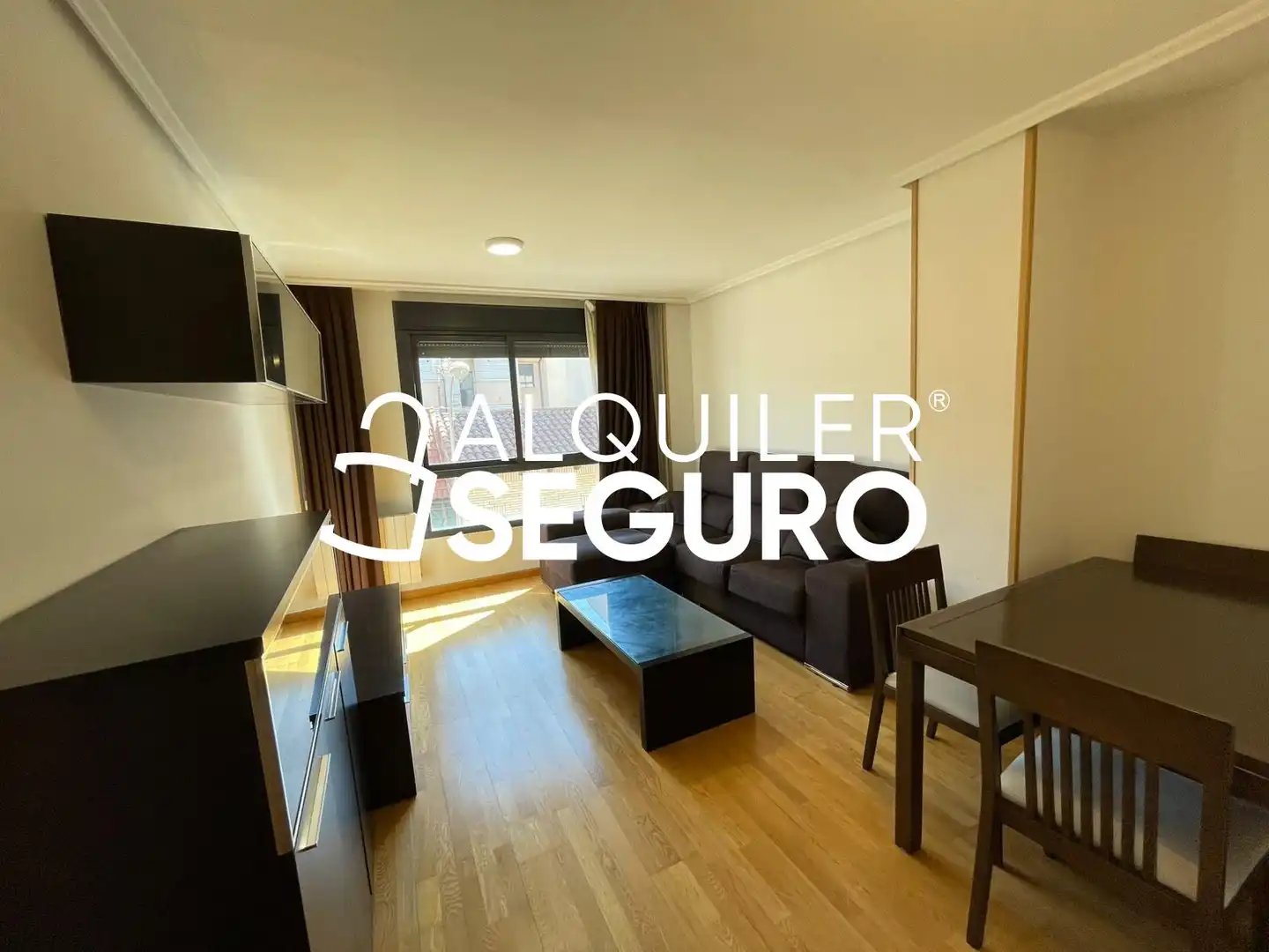 Sala d'estar de Pis de lloguer en Madrid amb Aire condicionat, Calefacció i Moblat