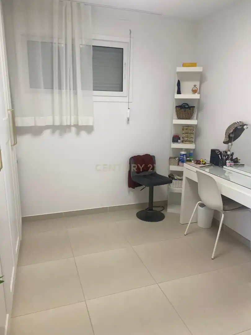 Dormitori de Apartament de lloguer en Adeje