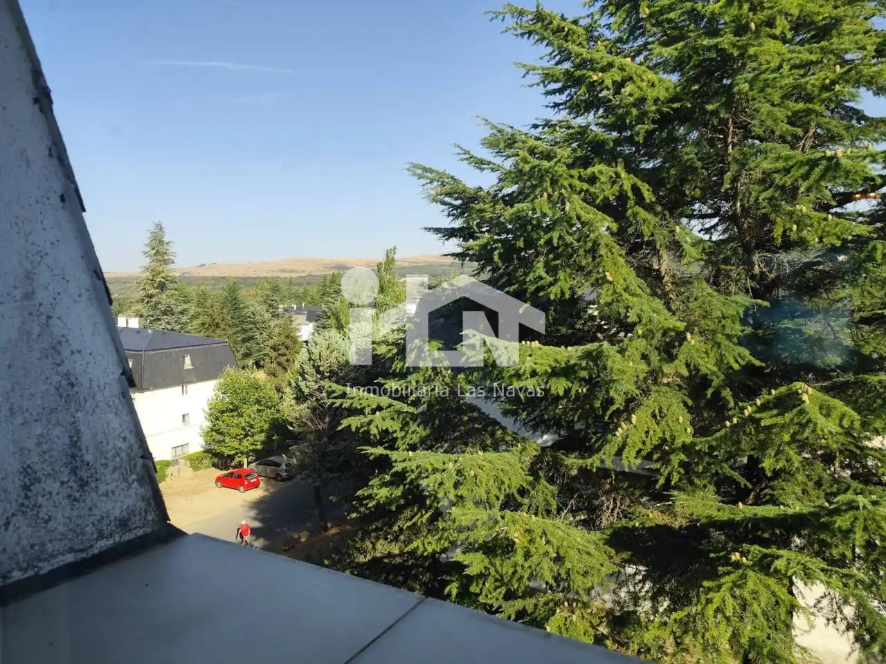 Exterior view of Flat for sale in Las Navas del Marqués   with Heating, Terrace and Storage room