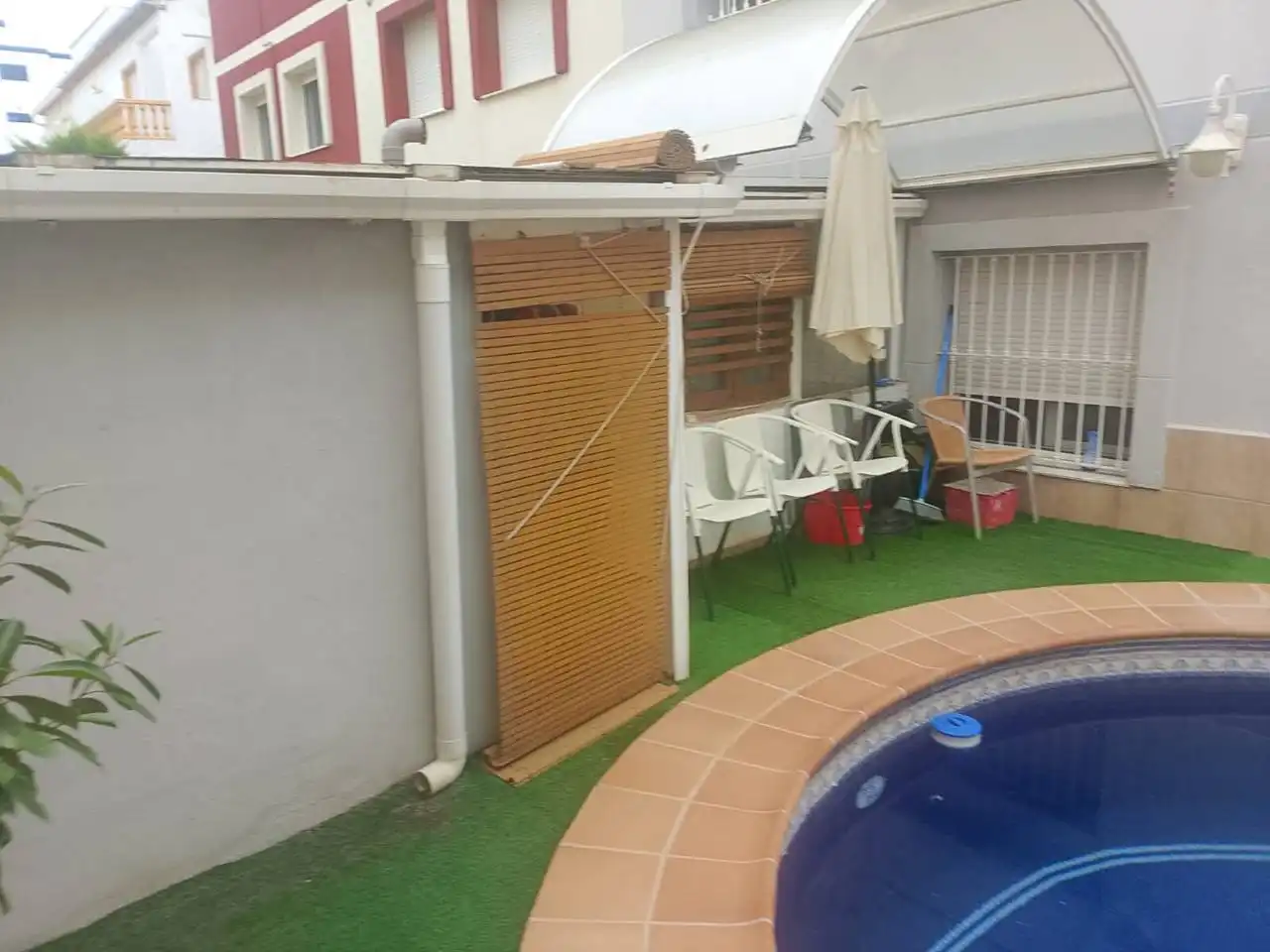 Jardí de Casa adosada en venda en Oliva amb Aire condicionat, Calefacció i Jardí privat