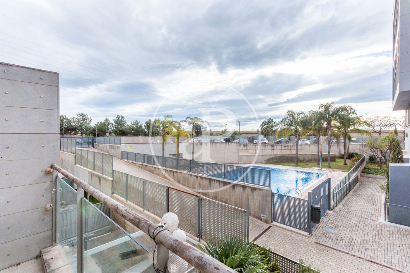 Swimming pool of Flat for sale in  Valencia Capital  with Air Conditioner, Heating and Terrace