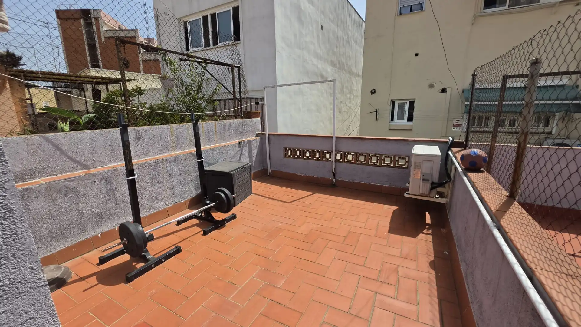 Terrassa de Casa adosada en venda en Barcelona amb Aire condicionat, Jardí privat i Terrassa