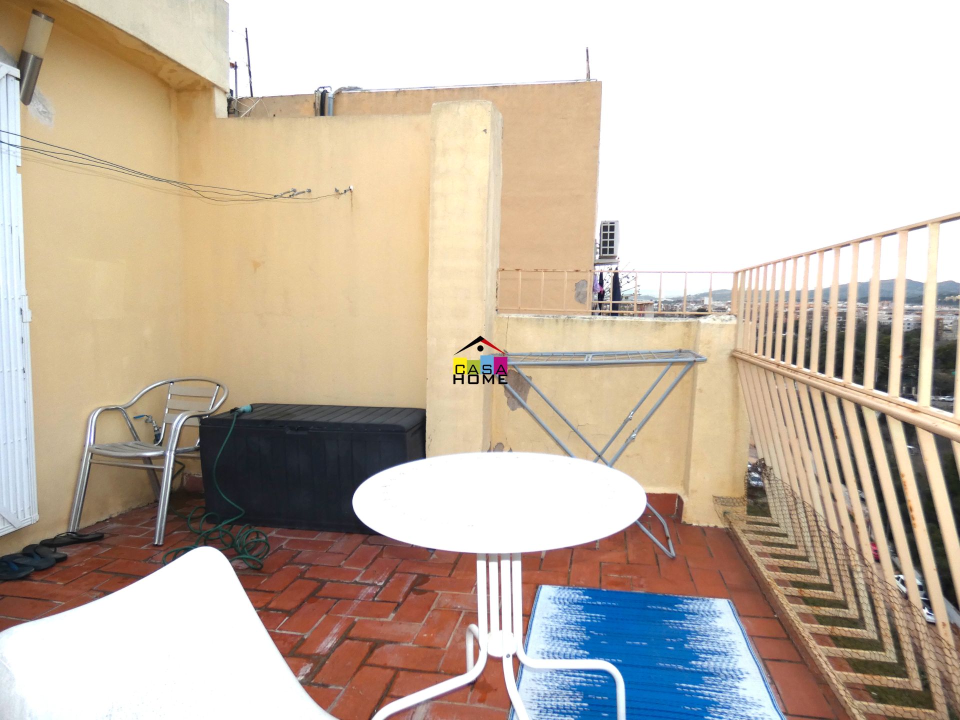 Attic for sale in Ensanche - Parque del Oeste