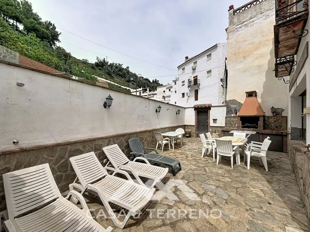 Terraza de Casa adosada en venta en Salares con Terraza
