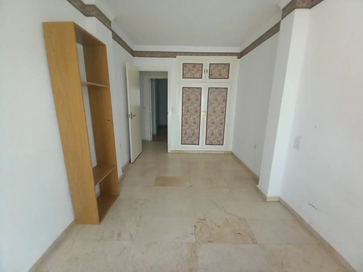 Bedroom of Flat for sale in Ronda  with Air Conditioner, Heating and Terrace