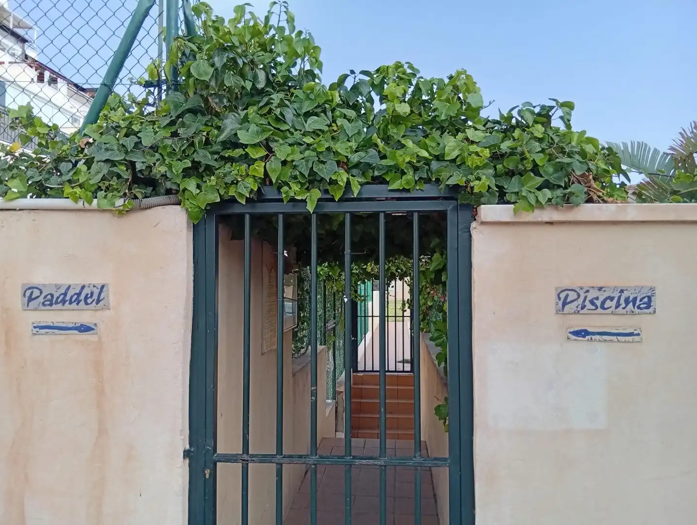 Apartments for sale in Roquetas de Mar  with Community pool