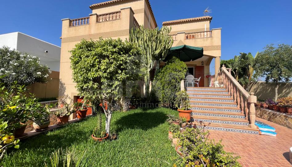 Foto 1 de Casa o xalet en venda a Calle Calle Virgen del Carmen (ma), 35, Puerto de Garrucha, Almería