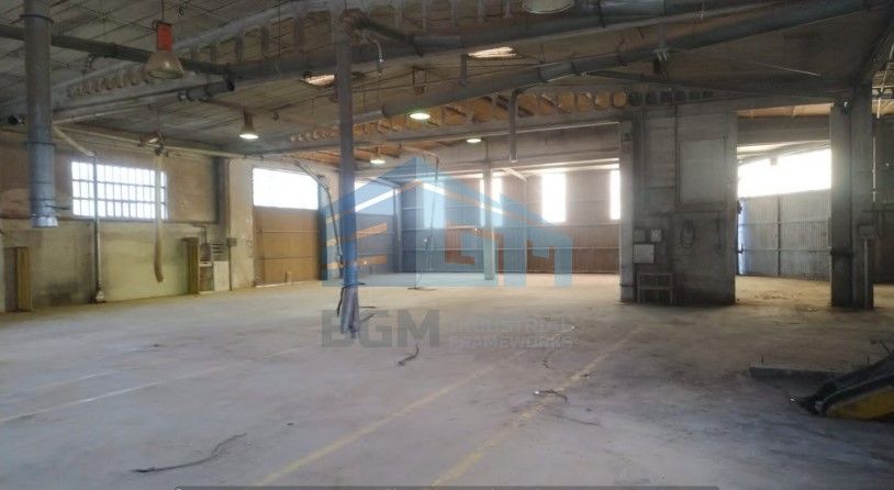 Nau industrial en venda a A Estrada