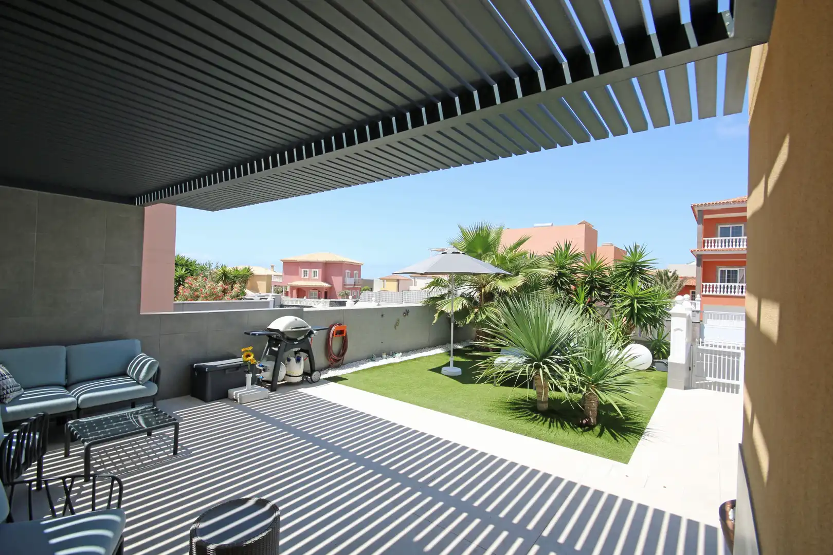 Terrace of Detached homes for sale in Granadilla de Abona  with Air Conditioner, Private garden and Swimming Pool