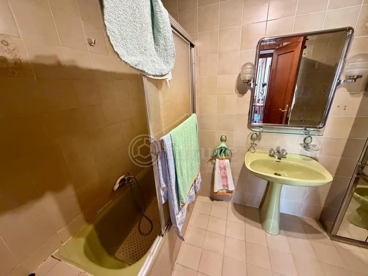 Baño de Piso en venta en Salamanca con Calefacción, Parquet y Terraza
