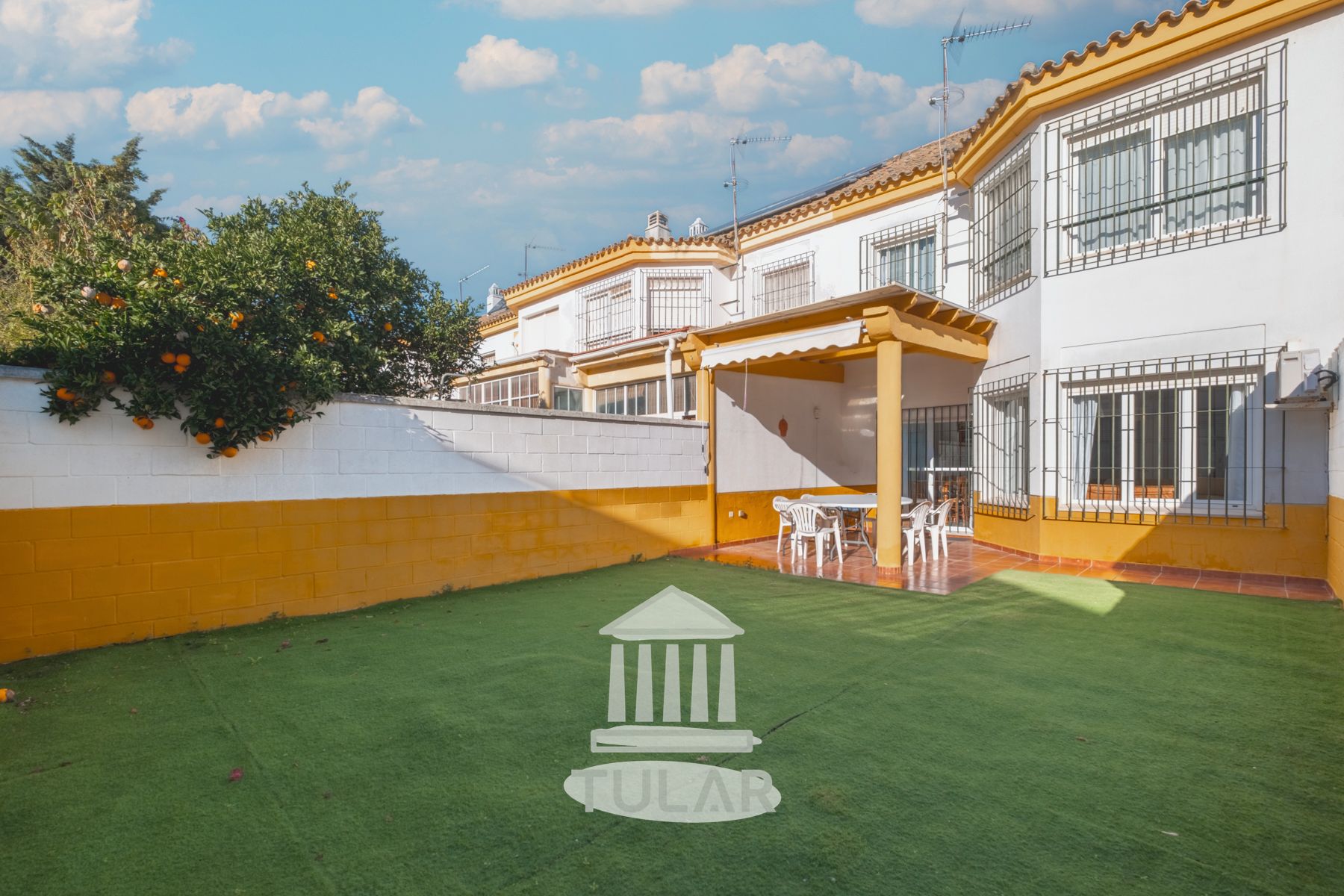 Jardí de Casa adosada en venda en El Puerto de Santa María amb Aire condicionat, Jardí privat i Traster