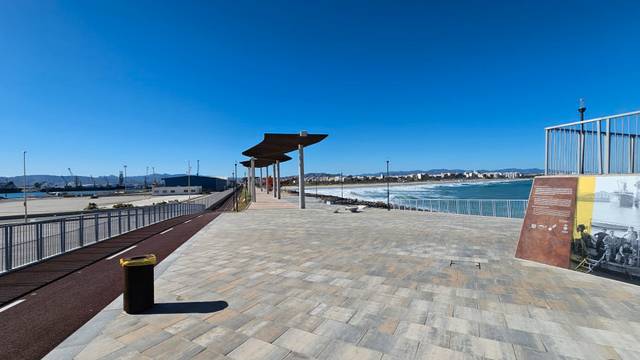 Piso en Venta en Carrer Colón en Playa Puerto de Sagunto