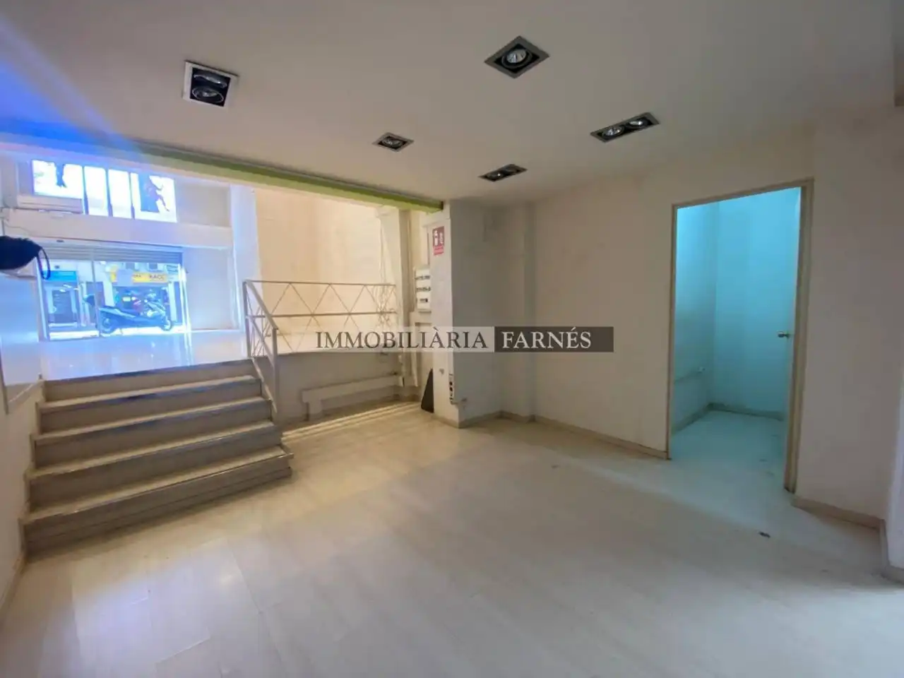 Local comercial en alquiler en Avenida Onze de Setembre, imagen 5