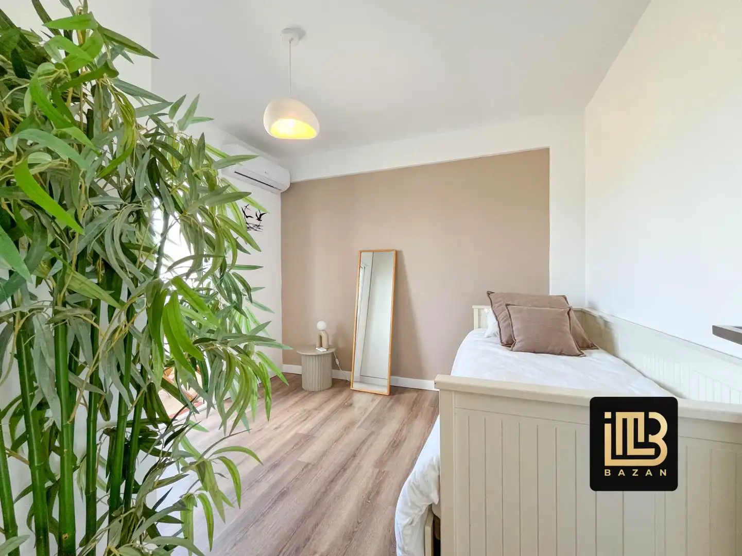 Bedroom of Flat for rent in Málaga  with Air Conditioner, Heating and Terrace