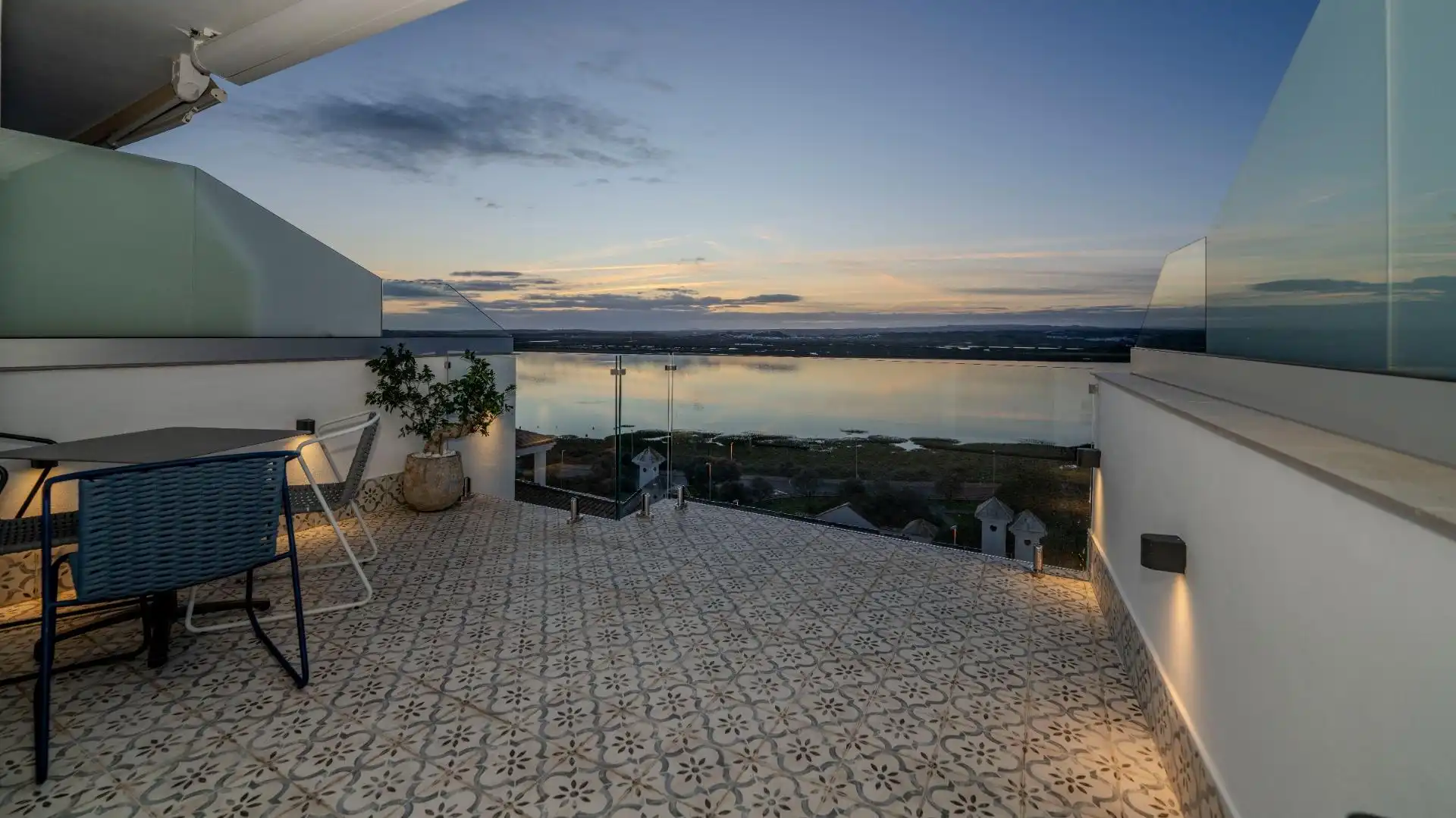Reihenhaus mit Pool zum Verkauf in Calle ISLAS BALEARES, imagen 5