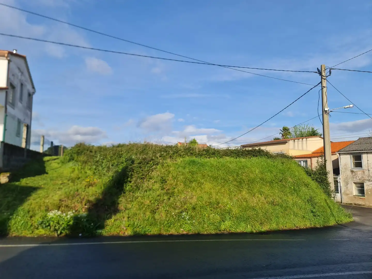 Residencial en venda en Oleiros