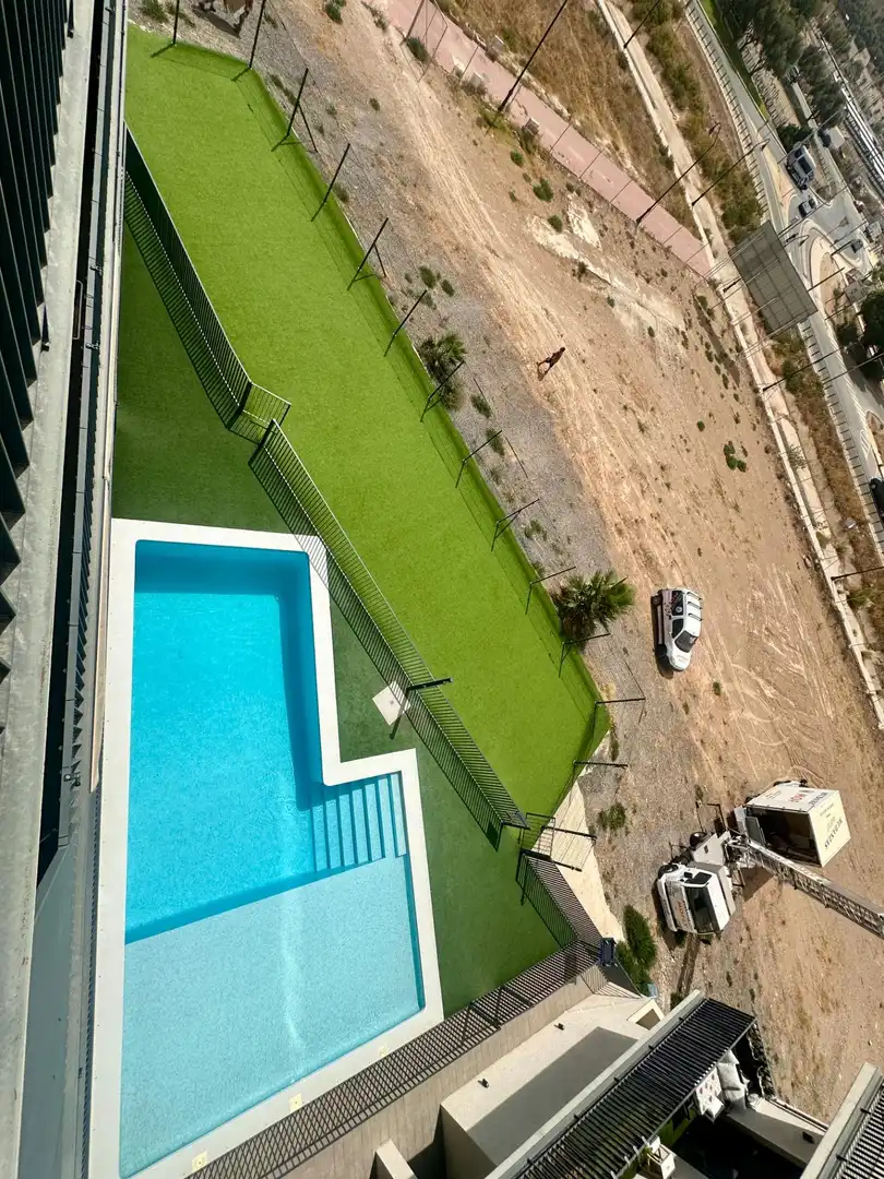 Piscina de Pis en venda en Cartagena amb Aire condicionat, Jardí privat i Balcó