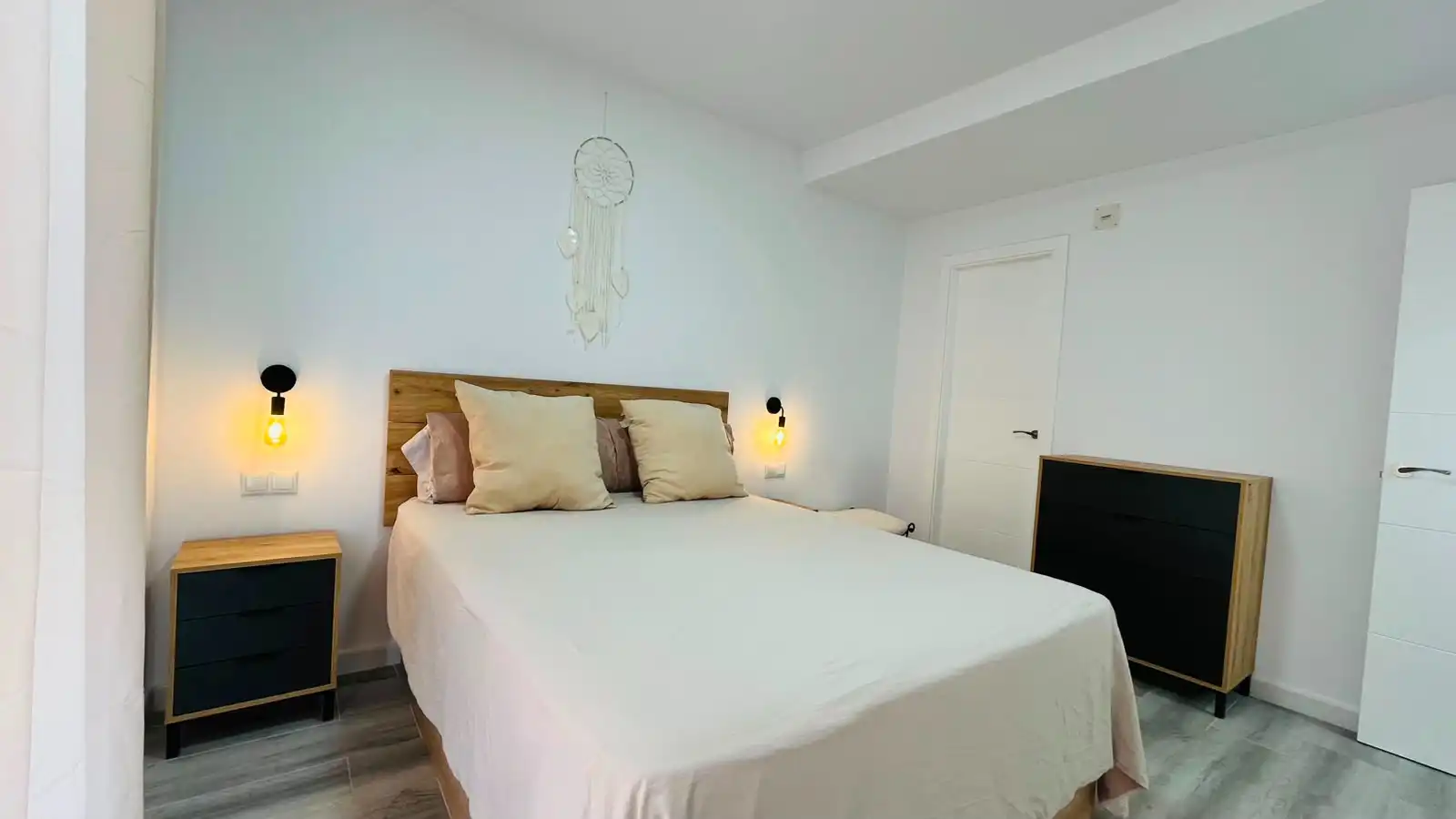 Schlafzimmer von Wohnung zur Miete in San Fernando mit Klimaanlage, Möbliert und Ofen