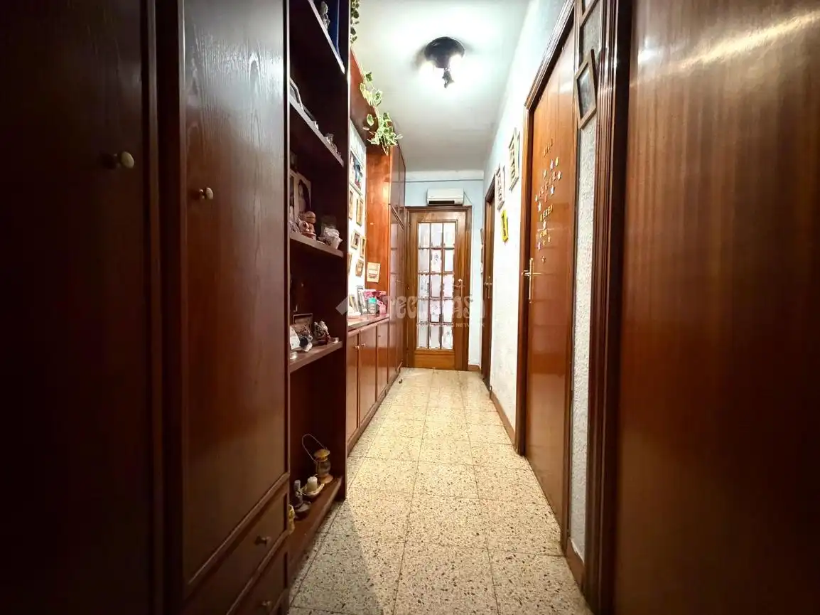Flat with terrace for sale in Salut - Lloreda, imagen 22