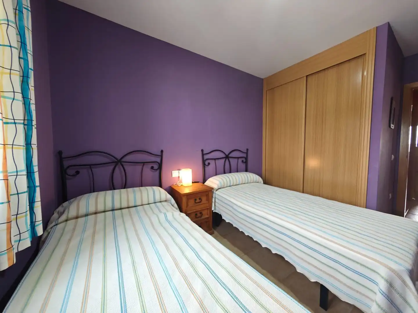 Habitación de Apartamento en venta en Chiclana de la Frontera con Jardín privado, Terraza y Amueblado