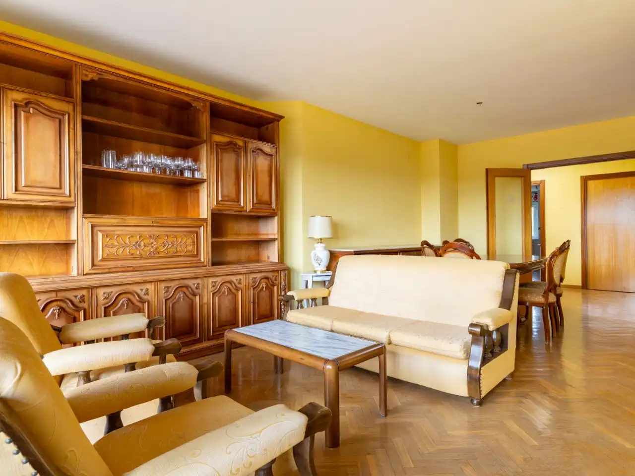 Flat for sale in Sector Islas, 16, Segunda Fase