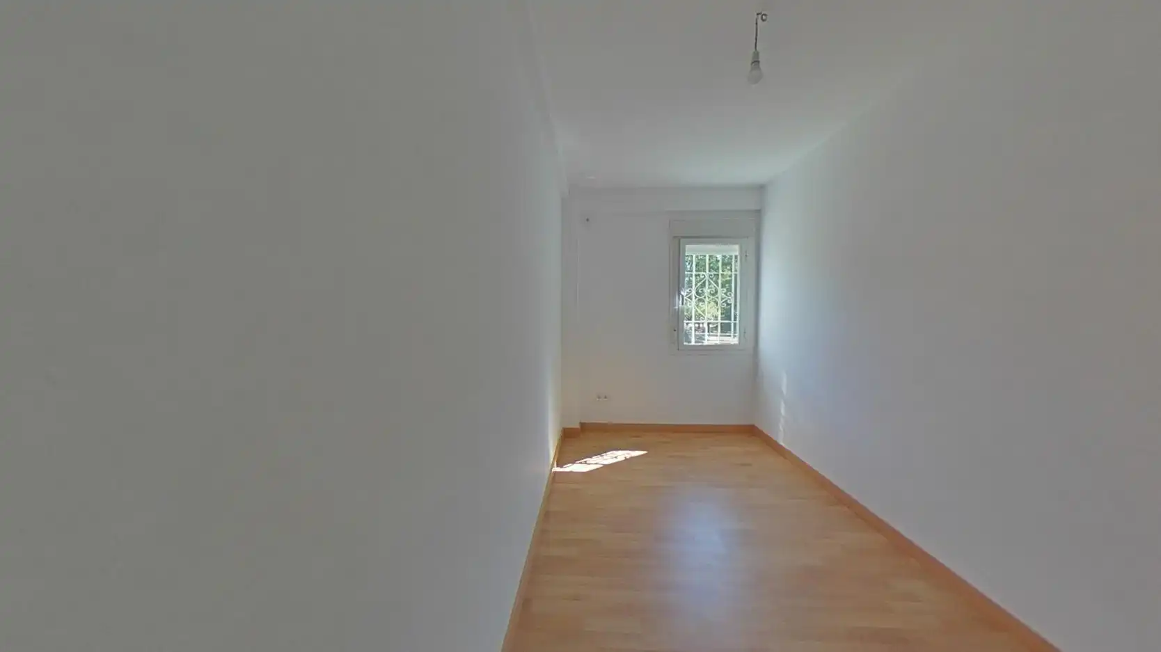 Habitación de Piso en venta en Sevilla