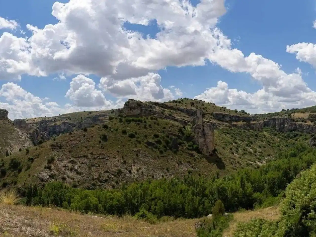 Außenansicht von Gebäude zum Verkauf in Sigüenza