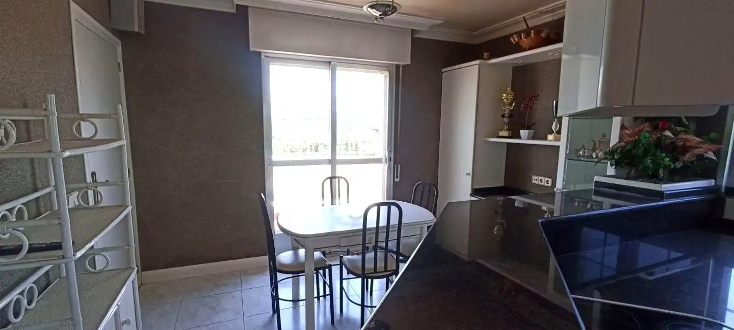 Comedor de Casa o chalet en venta en Villamediana de Iregua con Aire acondicionado, Calefacción y Jardín privado