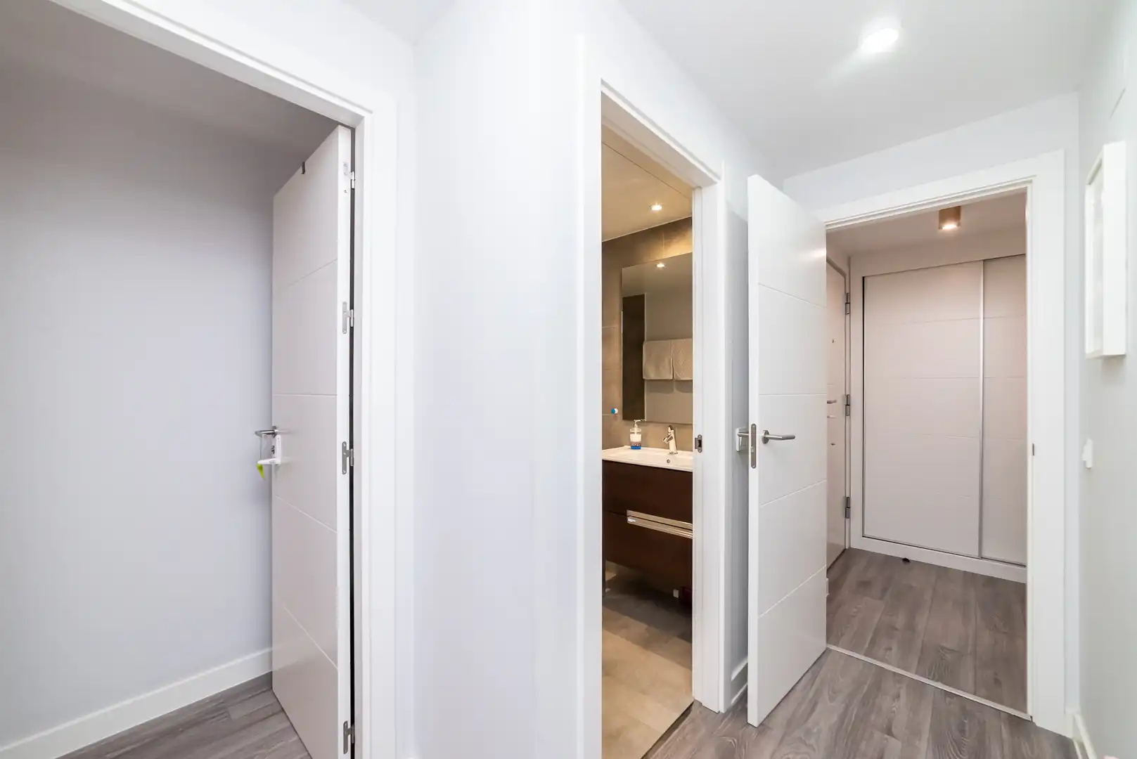 Baño de Planta baja en venta en Boadilla del Monte con Aire acondicionado, Calefacción y Jardín privado