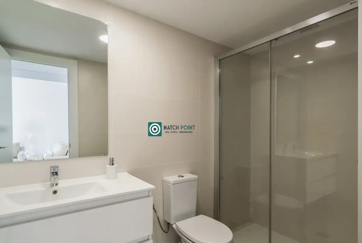 Bany de Apartament de lloguer en Almuñécar amb Moblat