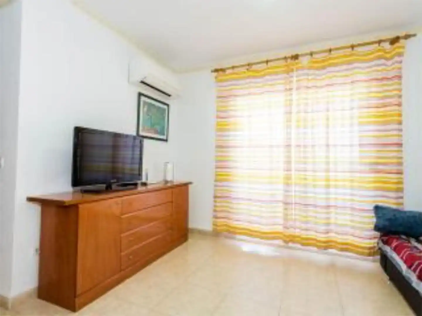 Schlafzimmer von Wohnungen zur Miete in Oropesa del Mar / Orpesa mit Klimaanlage, Schwimmbad und Balkon