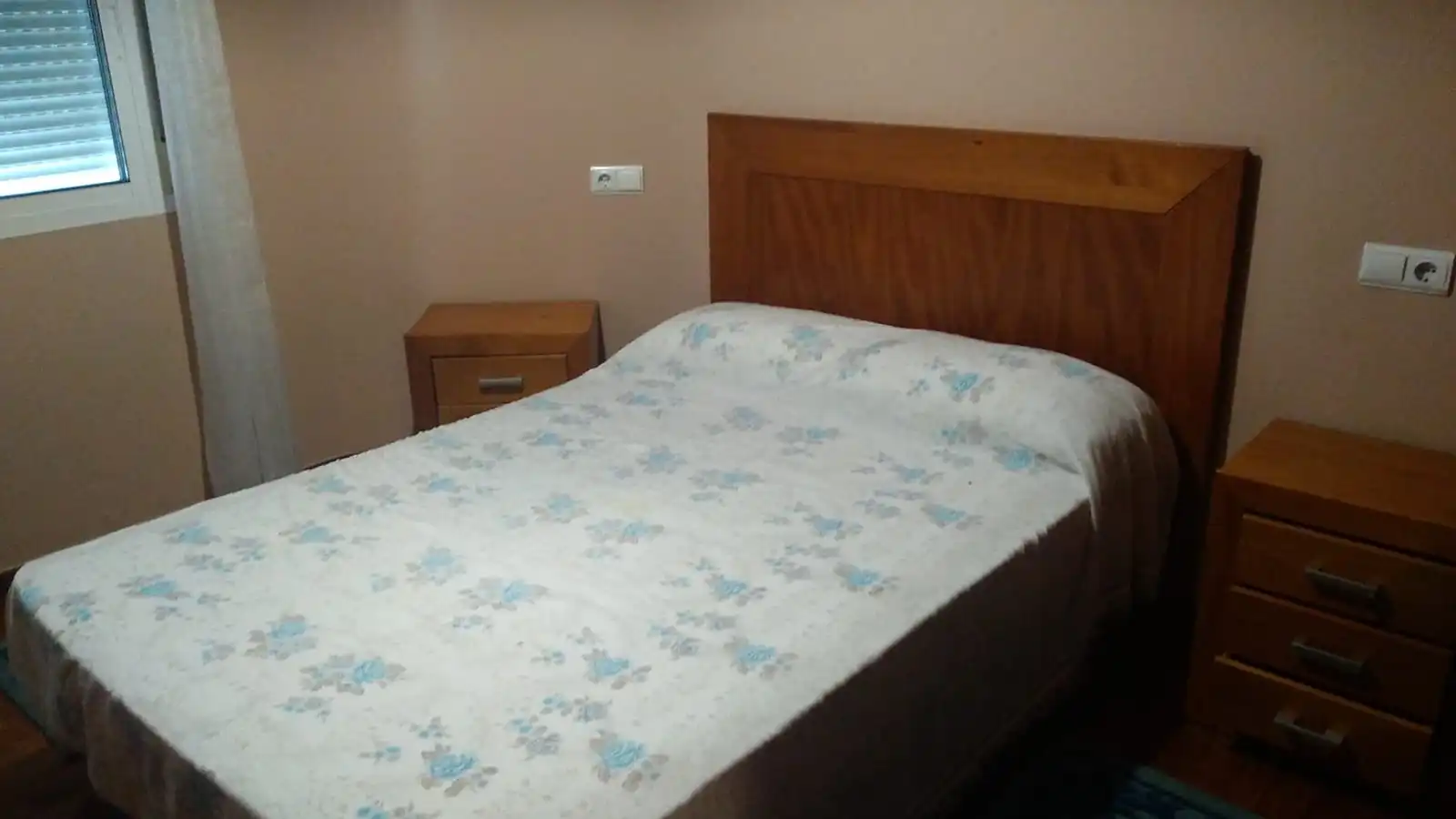Bedroom of Flat for rent in O Burgo - Campus Universitario