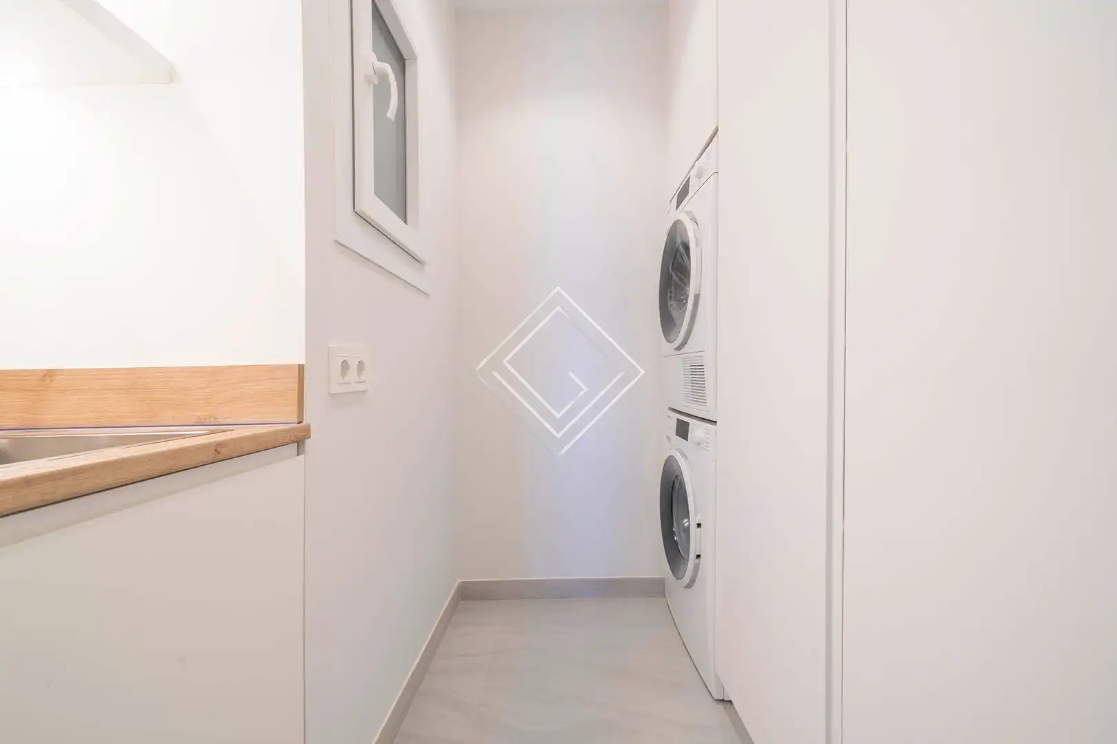 Flat with terrace for sale in Calle de Isaac Peral, imagen 22