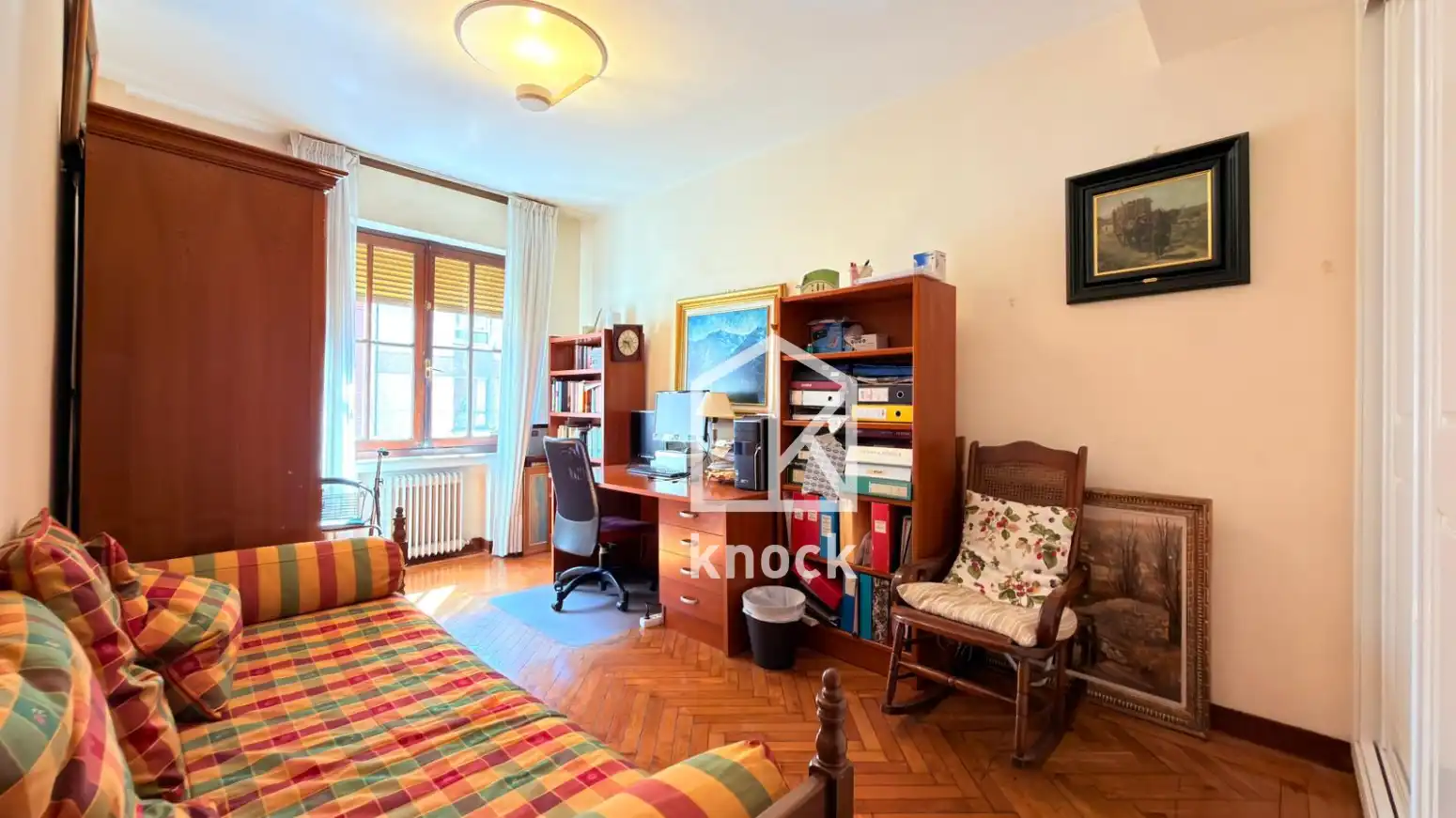 Bedroom of Flat for sale in Oviedo   with Heating and Parquet flooring
