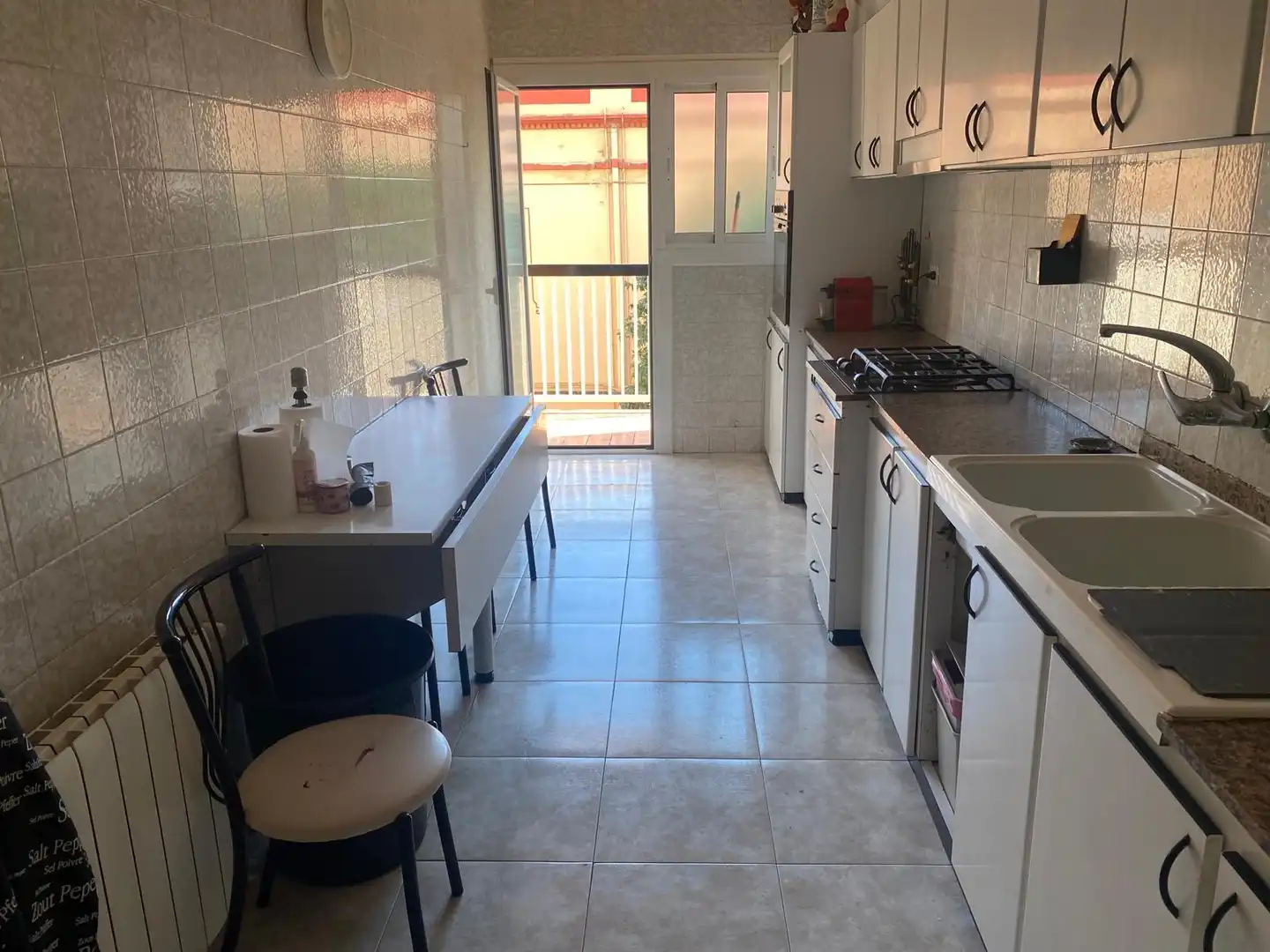 Cocina de Piso en venta en Santa Coloma de Gramenet con Aire acondicionado, Trastero y Horno