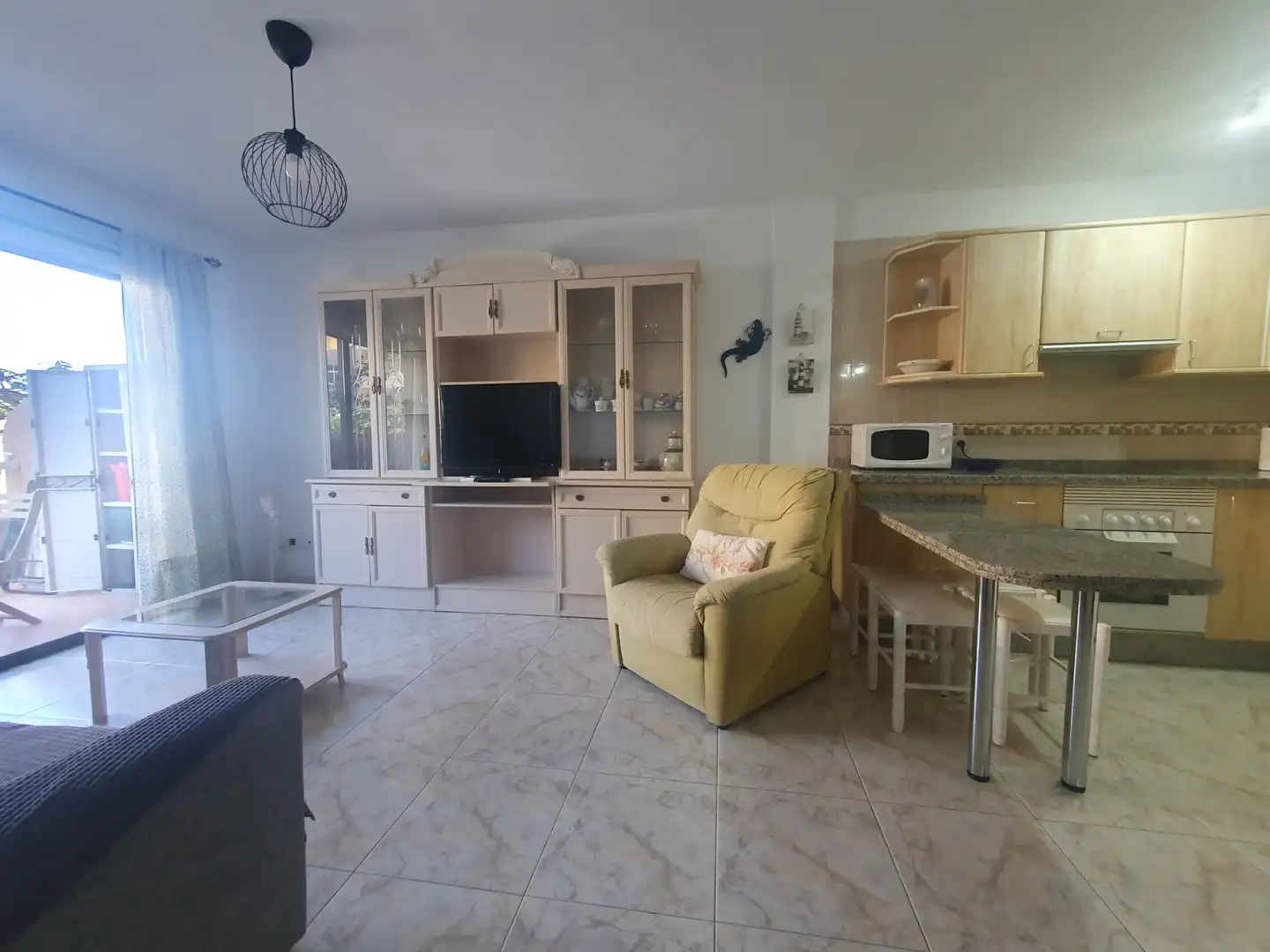 Wohnzimmer von Wohnungen zur Miete in Granadilla de Abona mit Möbliert, Ofen und Waschmaschine