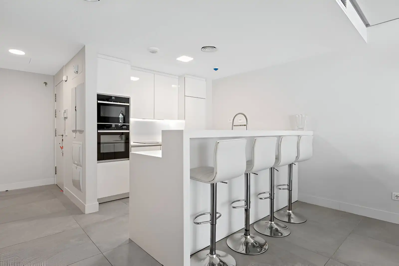 Apartament amb piscina en venda a Elviria - Cabopino, imagen 2