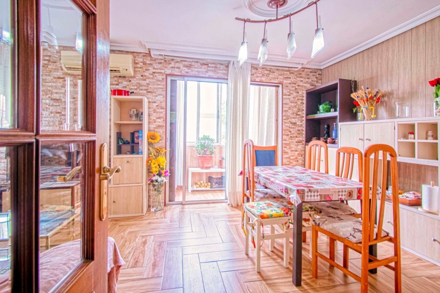 Dining room of Flat for sale in  Sevilla Capital  with Air Conditioner, Heating and Terrace