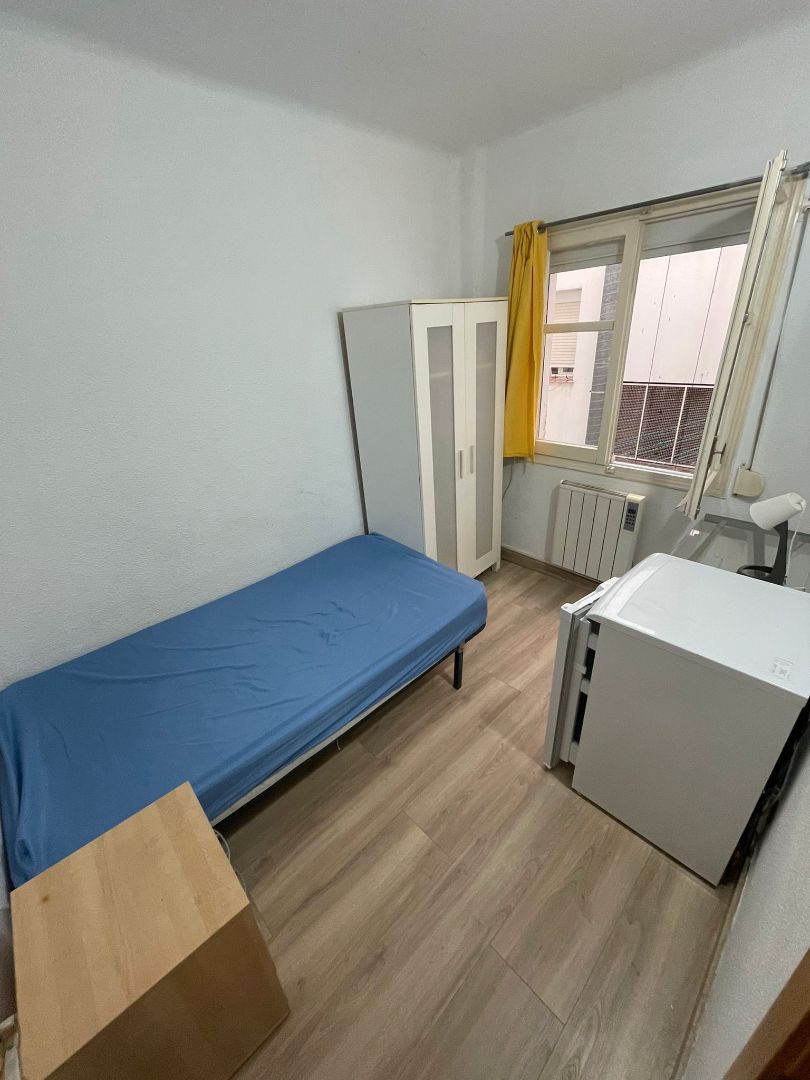Bedroom of Flat to rent in  Madrid Capital