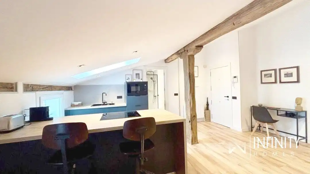 Cocina de Ático de alquiler en Bilbao  con Calefacción