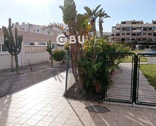 Jardí de Casa o xalet en venda en  Almería Capital amb Aire condicionat, Terrassa i Piscina