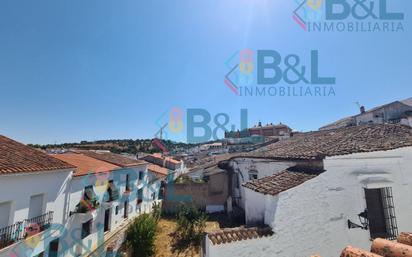 Vista exterior de Casa o xalet en venda en Aracena amb Terrassa, Traster i Balcó