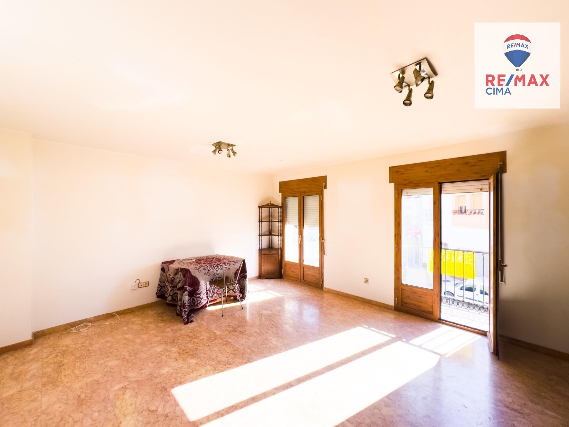Living room of Flat for sale in Benamaurel  with Terrace and Storage room