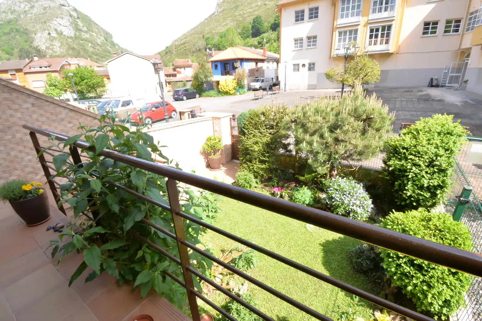 Terraza de Casa adosada en venta en Morcín con Calefacción, Jardín privado y Terraza