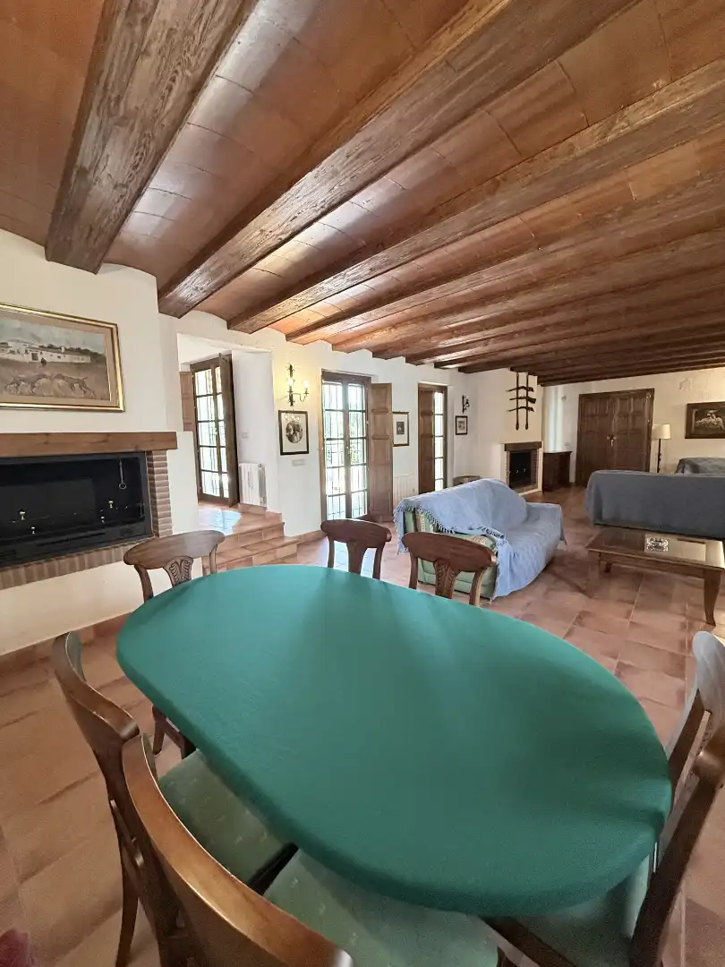 Sala d'estar de Casa o xalet en venda en El Bonillo amb Calefacció, Jardí privat i Terrassa