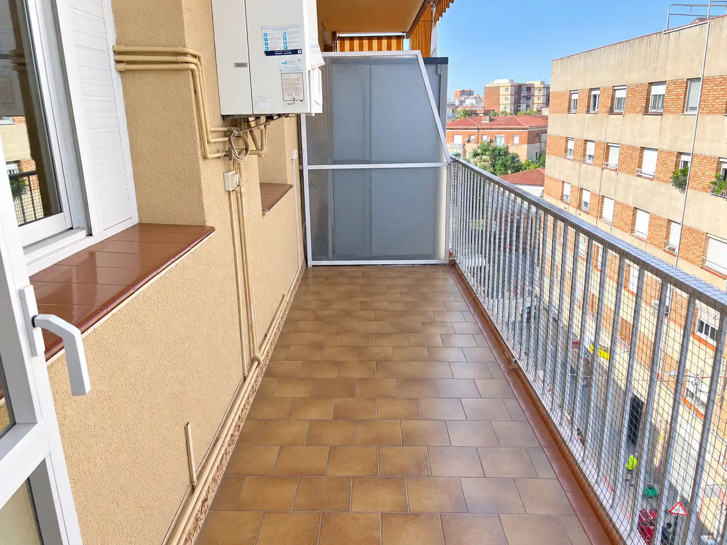 Terraza de Piso en venta en Sabadell con Calefacción, Balcón y Alarma