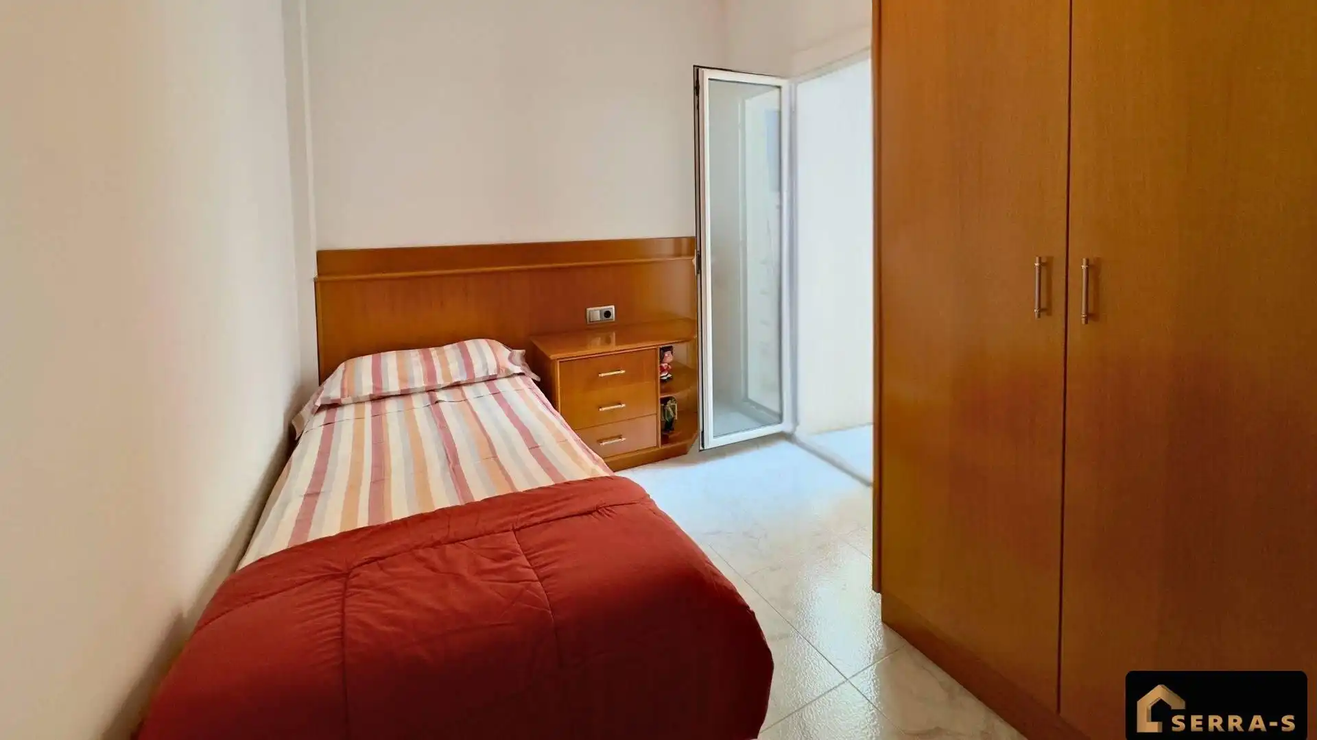 Dormitori de Àtic en venda en Pineda de Mar amb Aire condicionat, Calefacció i Terrassa